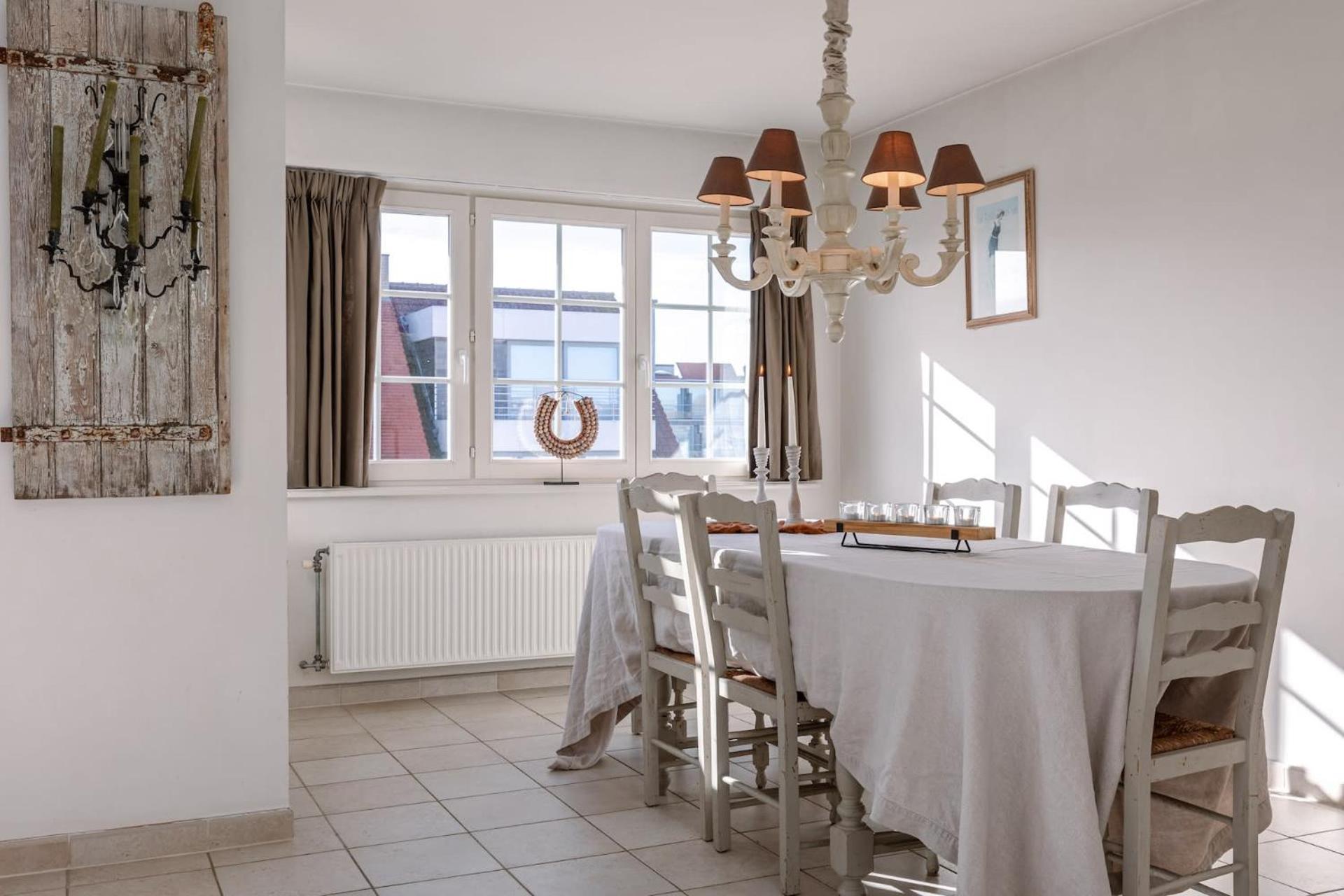 Charming Spacious Duplex Apt With Private Parking In Knokke公寓 外观 照片